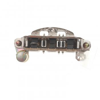 1985 Mazda 626 Alternator Rectifier Set Standard Motor Products D33 image 1 of 3