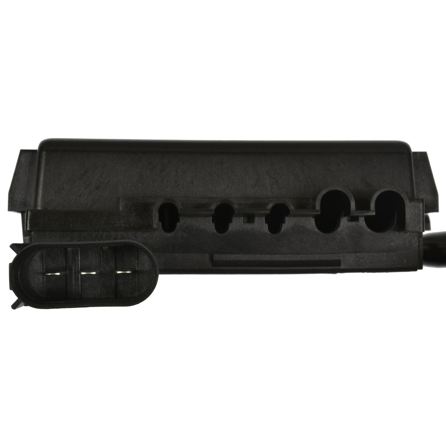 Standard Motor Products DCP101 - Battery Power Distribution Box Standard Motor Products DCP101 Battery Power Distribution Box product image 2 of 3