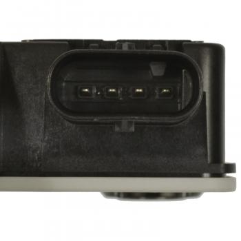 2017 Ford F-250 Super Duty Diesel Exhaust Particulate Sensor Standard Motor Products DEP103 image 4 of 4