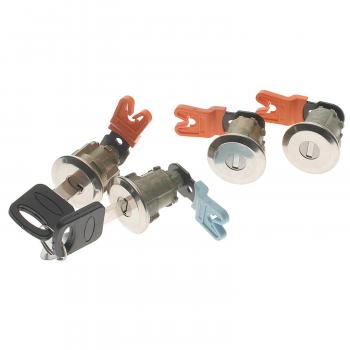 1996 Ford E-350 Econoline Door Lock Kit Standard Motor Products DL176 image 2 of 3
