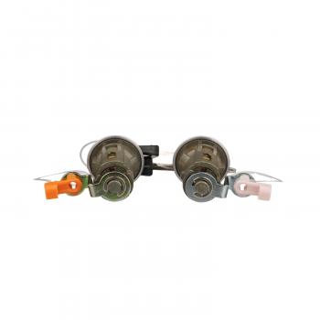2000 Chevrolet Tracker Door Lock Kit Left Standard Motor Products DL218 image 2 of 4