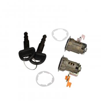 2000 Chevrolet Tracker Door Lock Kit Left Standard Motor Products DL218 image 4 of 4