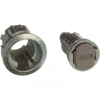 2014 Ford E-150 Door Lock Kit Standard Motor Products DL301 image 1 of 4