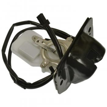 2015 Ford Escape Door Lock Actuator Standard Motor Products DLA1396 image 2 of 3