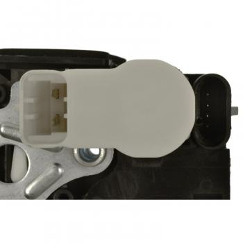 2006 GMC Envoy XL Door Lock Actuator Front Left Standard Motor Products DLA331 image 3 of 3