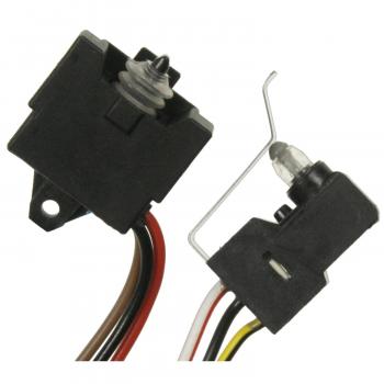 2004 Dodge Sprinter 2500 Door Lock Actuator Front Right Standard Motor Products DLA523 image 4 of 4
