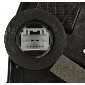 2013 Lexus IS F Door Lock Actuator Front Left Standard Motor Products DLA843 image 3 of 3