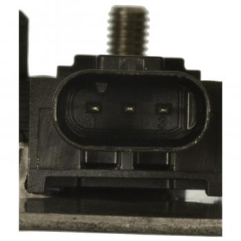 2019 Ford F-450 Super Duty Diesel Particulate Filter (DPF) Pressure Sensor Standard Motor Products DPS116 image 4 of 4