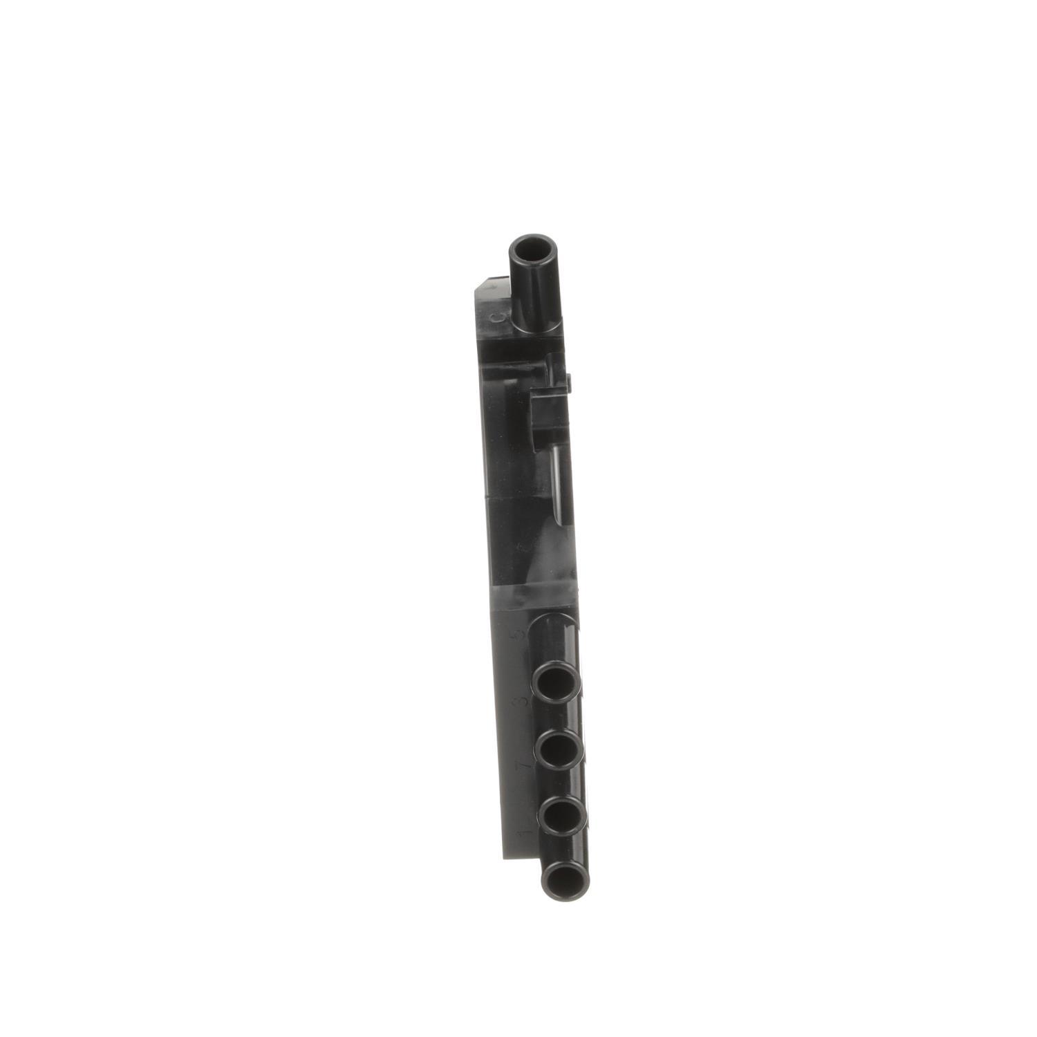 Standard Motor Products DR473 - Distributor Cap and Rotor Kit Standard Motor Products DR473 Distributor Cap and Rotor Kit product image 5 of 5