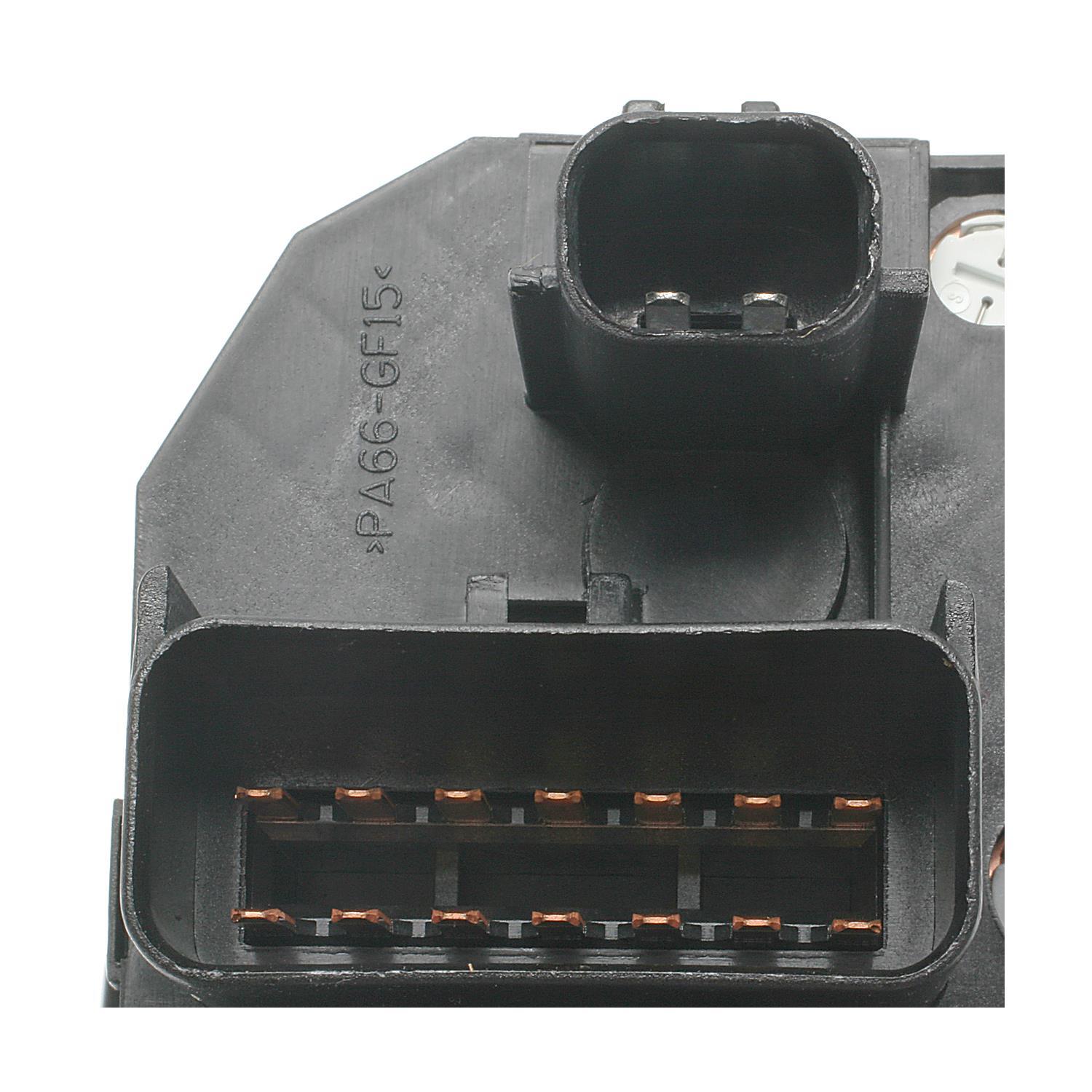 Standard Motor Products DS1086 - Headlight Switch Standard Motor Products DS1086 Headlight Switch product image 3 of 3