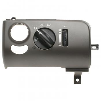 2000 Chrysler Voyager Headlight Switch Standard Motor Products DS1148 image 1 of 3