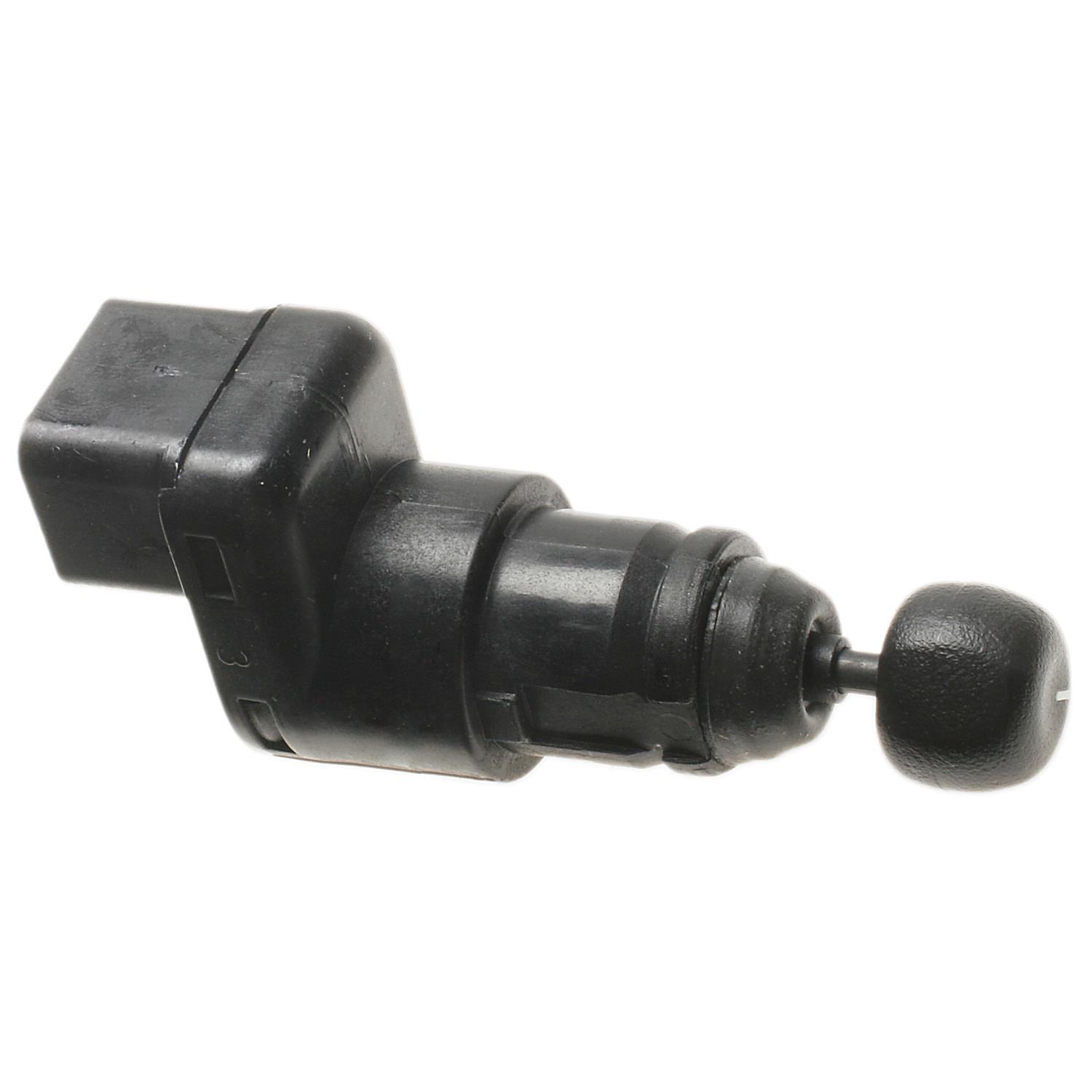 Standard Motor Products DS1463 - Door Remote Mirror Switch Standard Motor Products DS1463 Door Remote Mirror Switch product image 2 of 3