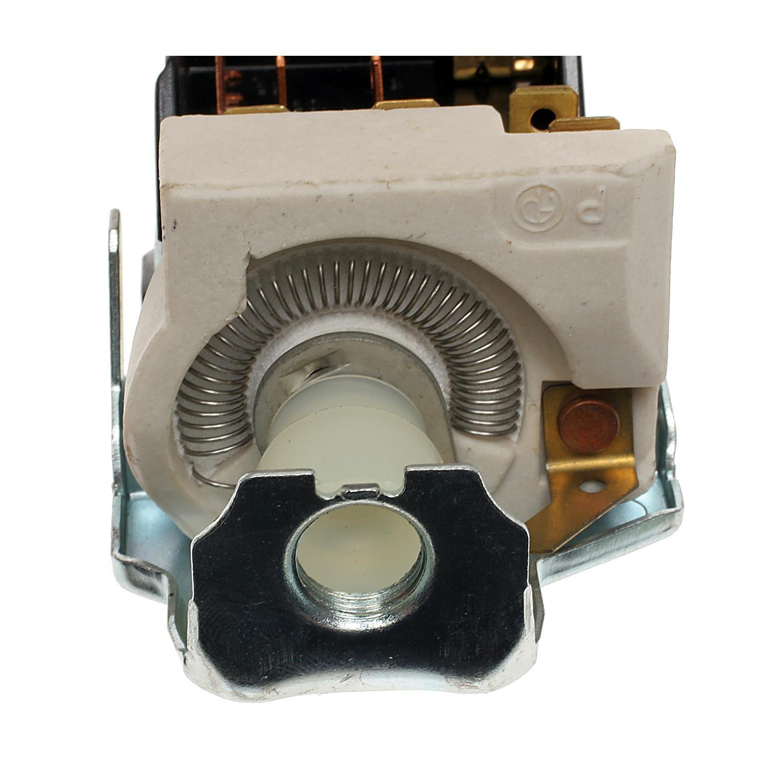 Standard Motor Products DS222 - Headlight Switch Standard Motor Products DS222 Headlight Switch product image 1 of 3