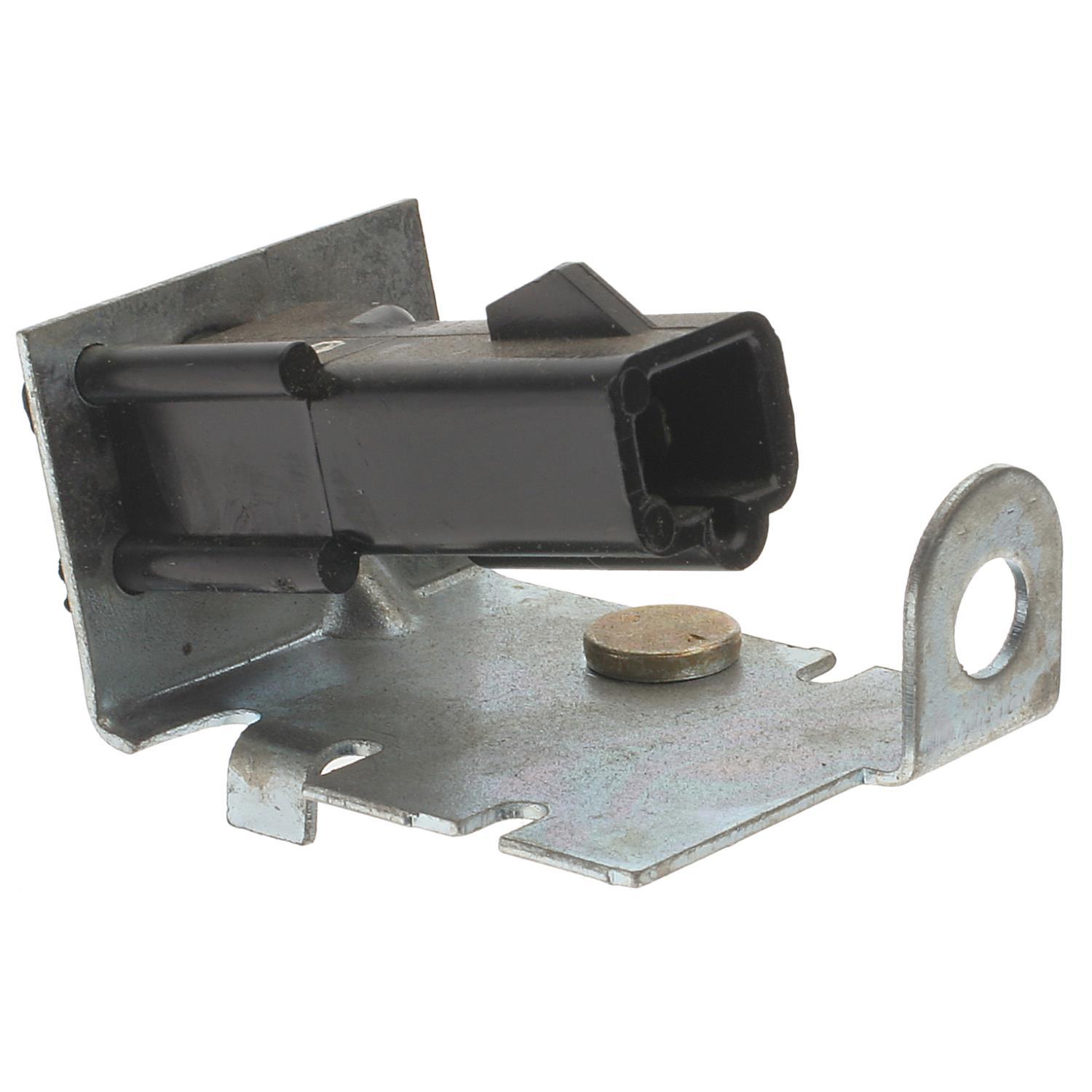 Standard Motor Products DS337 Door Jamb Switch product image 1 of 3