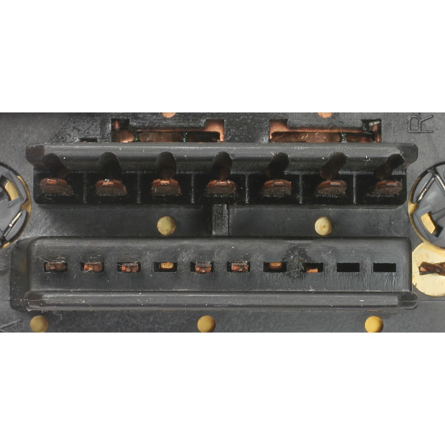 Standard Motor Products DS379 - Headlight Switch Standard Motor Products DS379 Headlight Switch product image 3 of 3