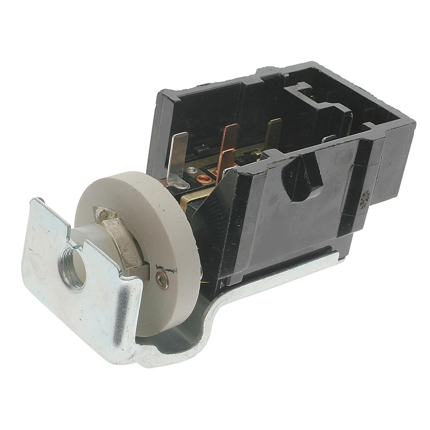 Standard Motor Products DS613 - Headlight Switch Standard Motor Products DS613 Headlight Switch product image 2 of 3