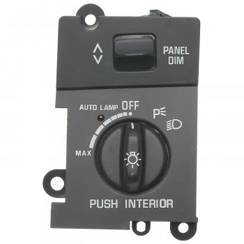 1997 Lincoln Town Car Headlight Switch Standard Motor Products DS614 image 1 of 3