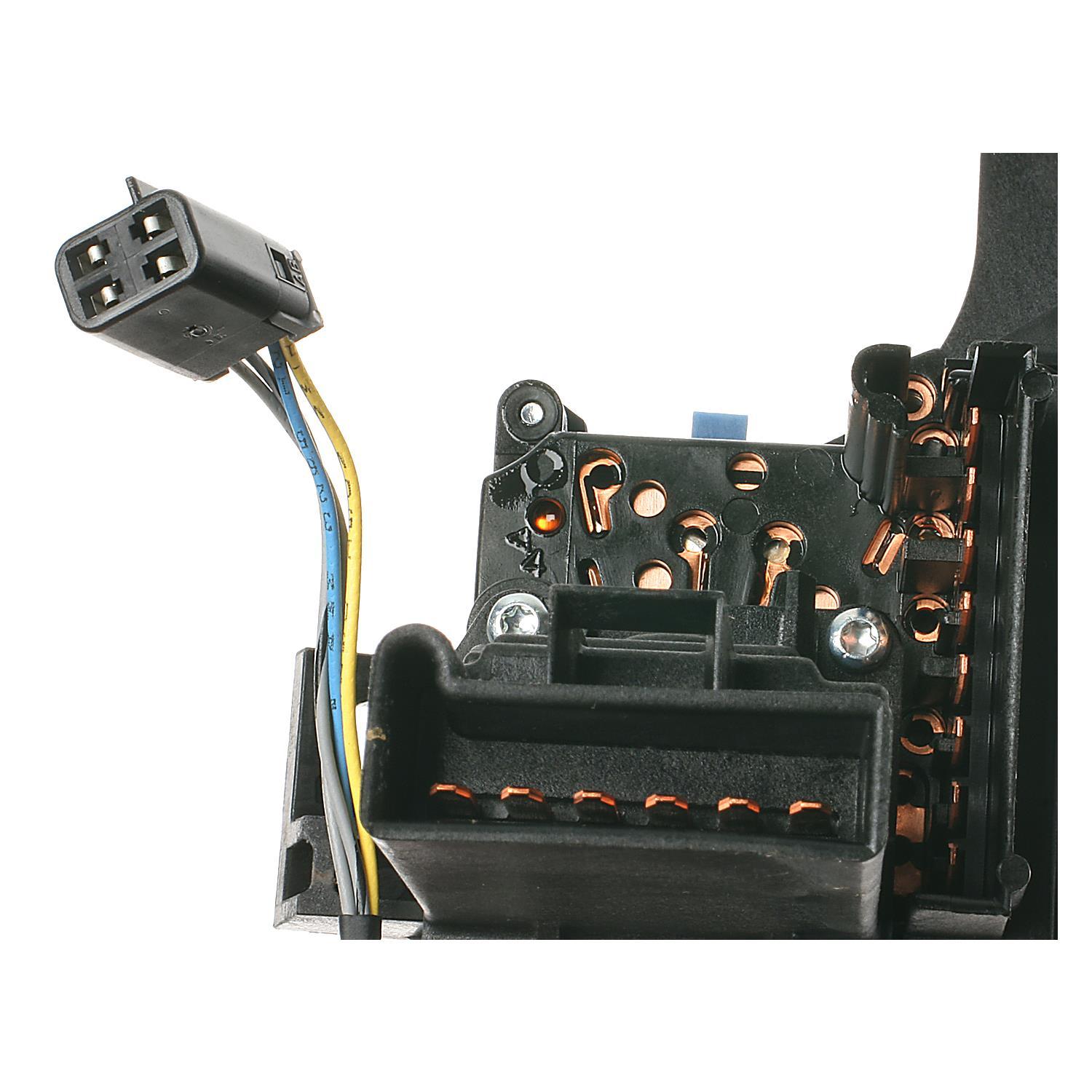 Standard Motor Products DS661 - Headlight Switch Standard Motor Products DS661 Headlight Dimmer Switch product image 3 of 3