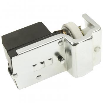 1980 Mercury Bobcat Headlight Switch Standard Motor Products DS690 image 2 of 4