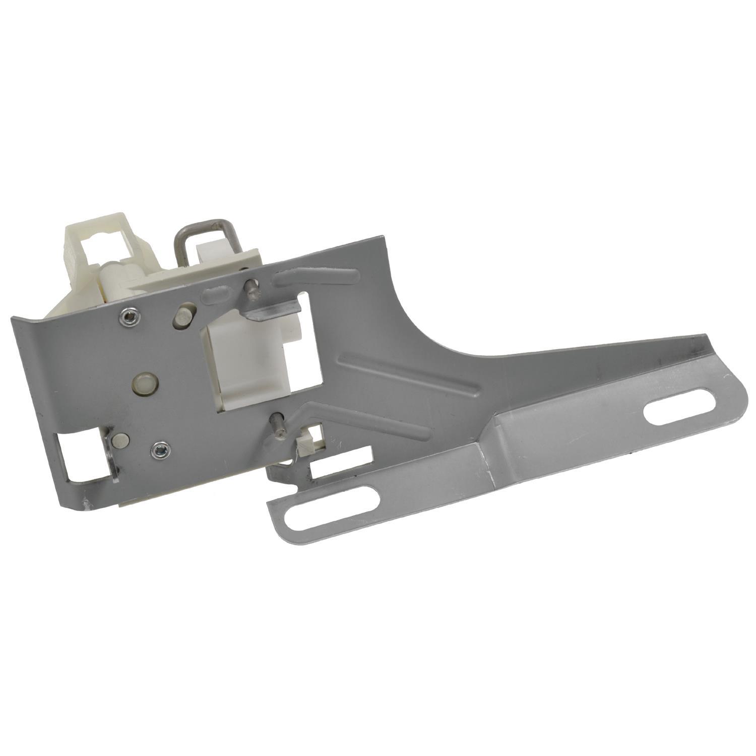 Standard Motor Products DS75 Headlight Dimmer Switch product image 1 of 3