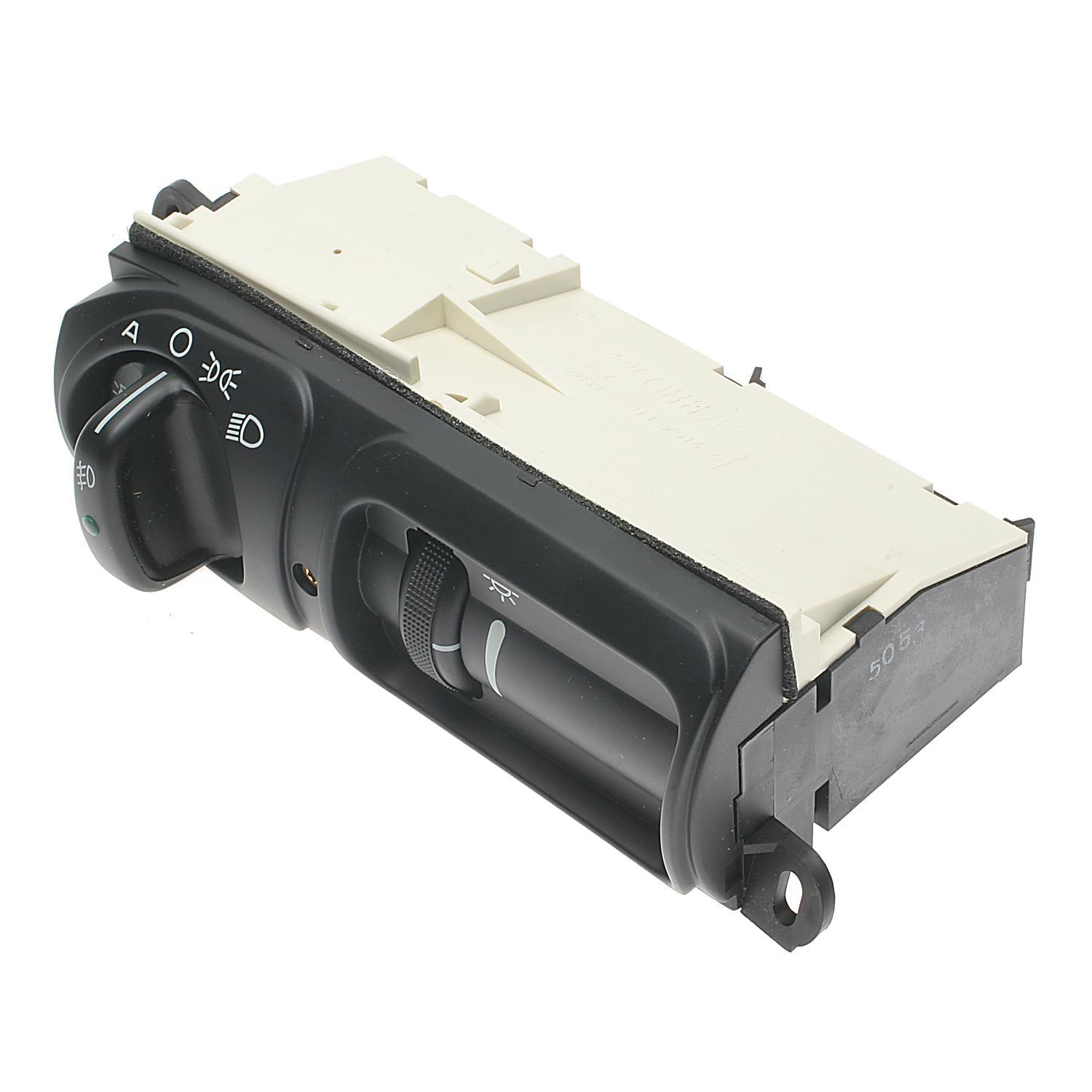 Standard Motor Products DS800 - Headlight Switch Standard Motor Products DS800 Headlight Switch product image 2 of 3