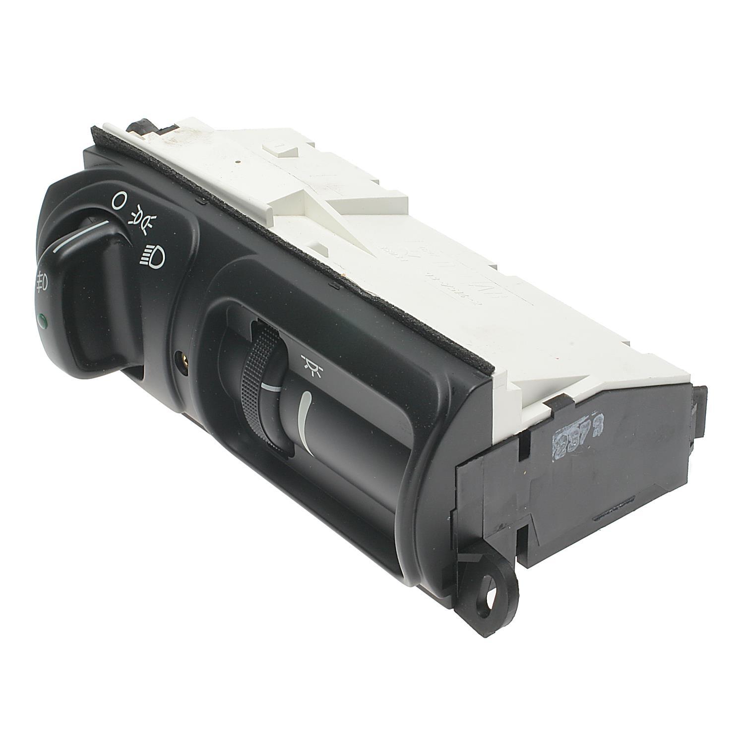 Standard Motor Products DS801 - Headlight Switch Standard Motor Products DS801 Headlight Switch product image 2 of 3