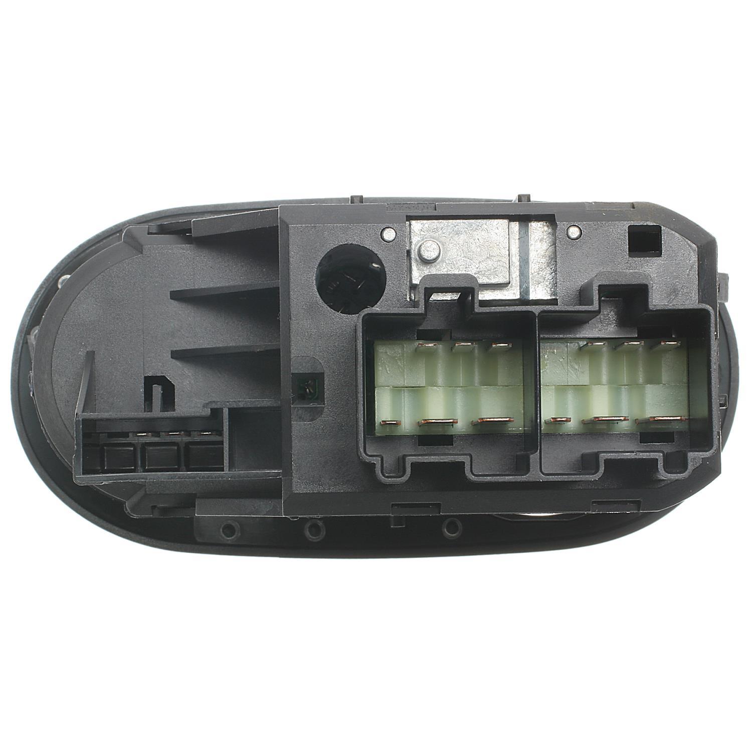 Standard Motor Products DS883 - Headlight Switch Standard Motor Products DS883 Headlight Switch product image 3 of 3
