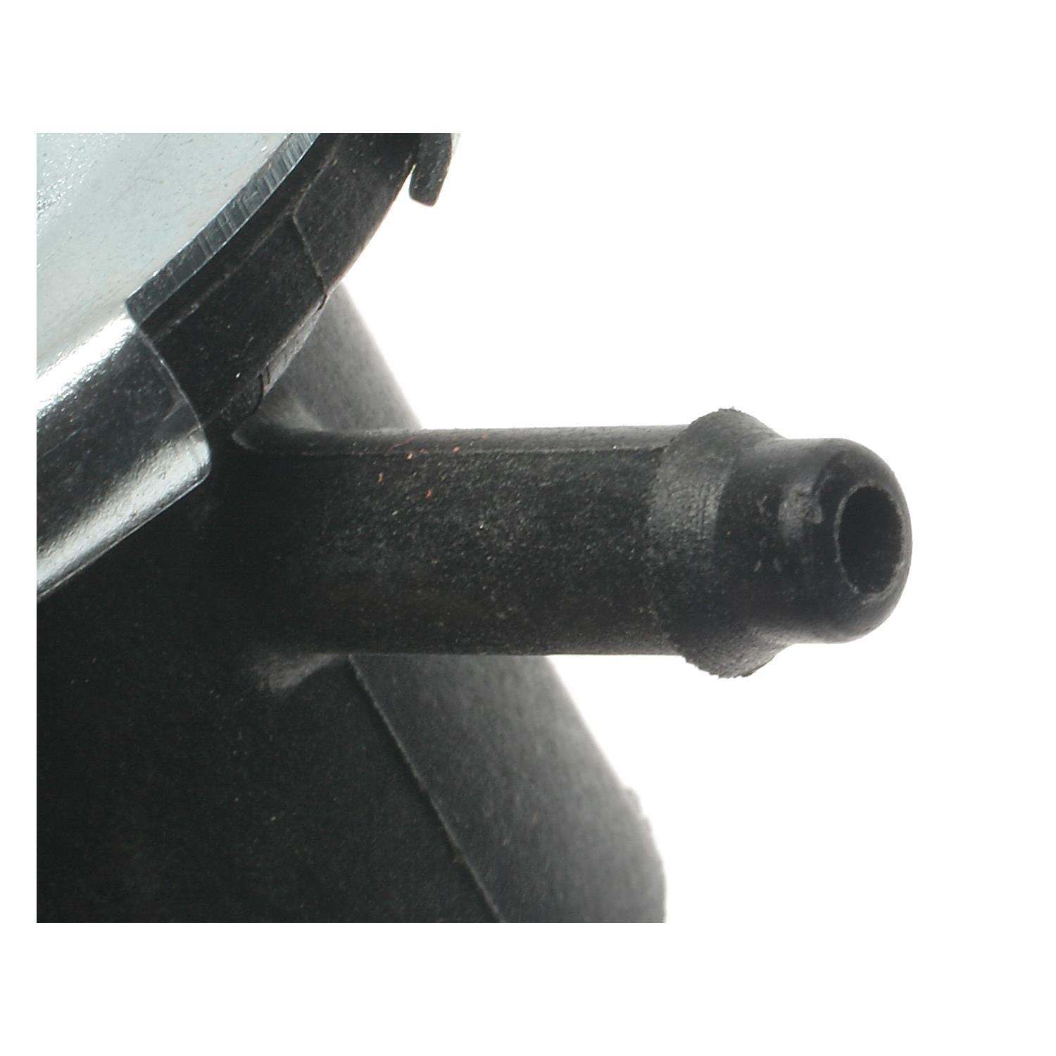 Standard Motor Products DSV13 - Vacuum Delay Valve Standard Motor Products DSV13 Vacuum Delay Valve product image 1 of 3