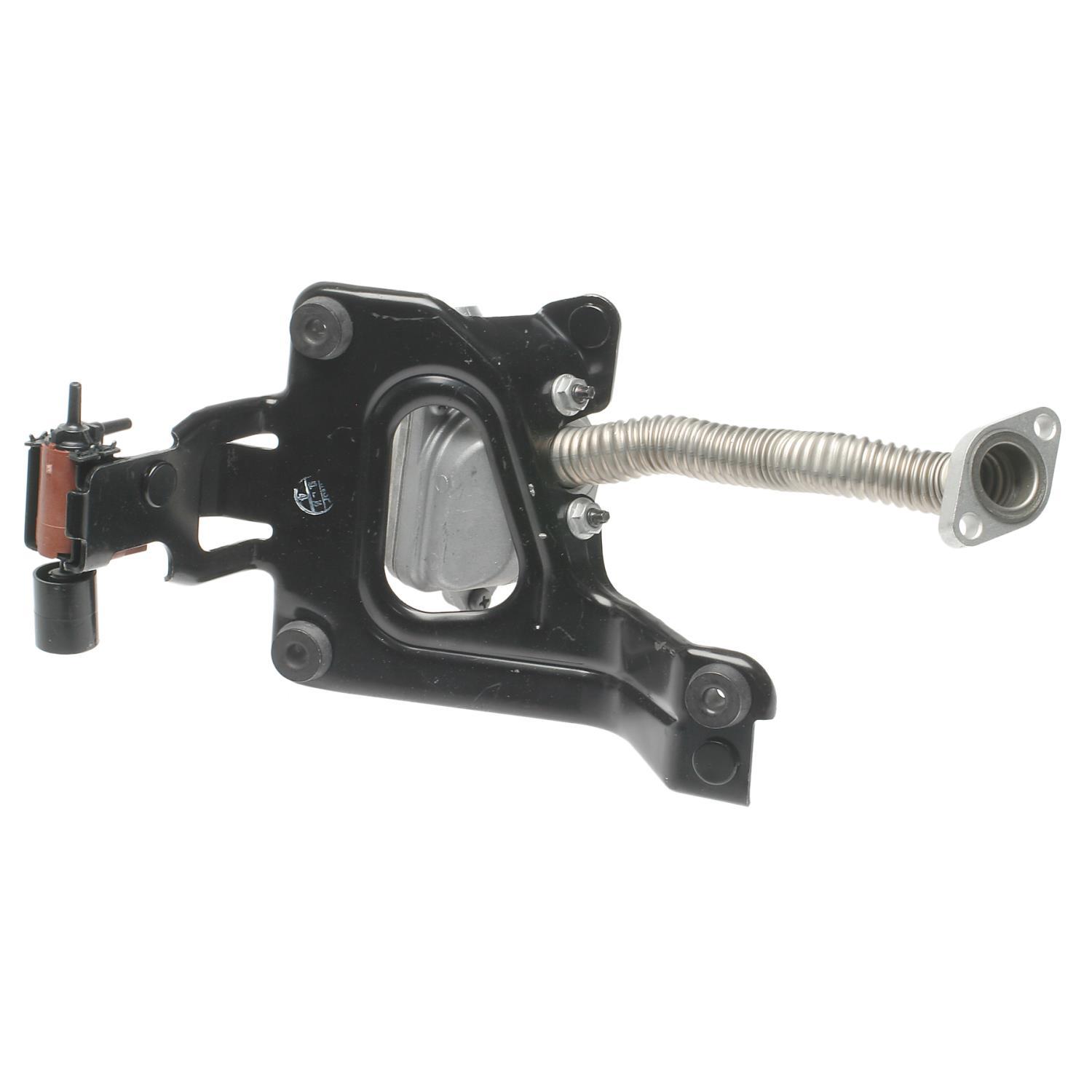 Standard Motor Products DV140 - Secondary Air Injection Pump Check Valve Standard Motor Products DV140 Secondary Air Injection Pump Check Valve product image 1 of 6