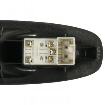 2003 Hyundai Accent Door Window Switch Front Right Standard Motor Products DWS1121 image 2 of 3