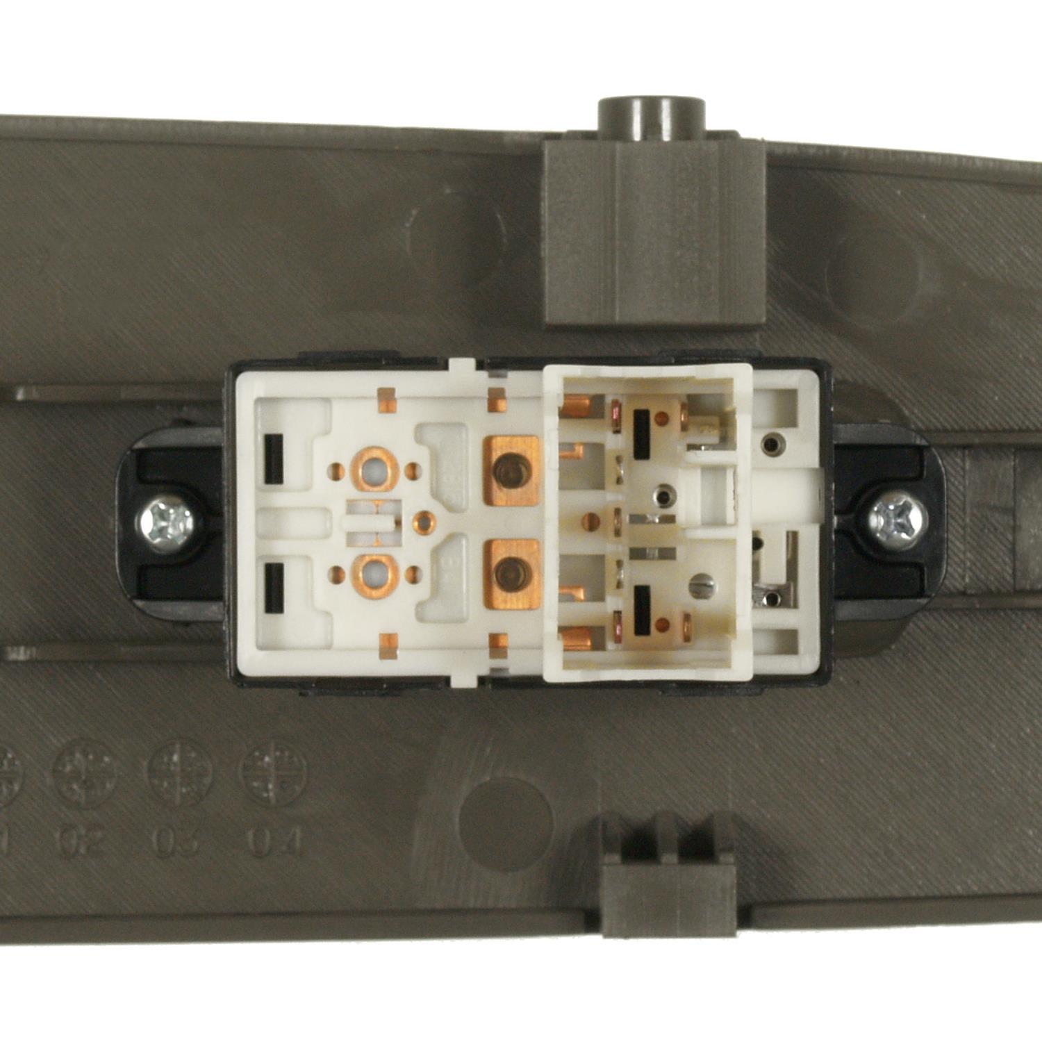 Standard Motor Products DWS1279 - Door Window Switch Standard Motor Products DWS1279 Door Window Switch product image 2 of 3