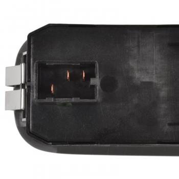 1999 Chevrolet Tracker Door Window Switch Left Standard Motor Products DWS1423 image 1 of 4