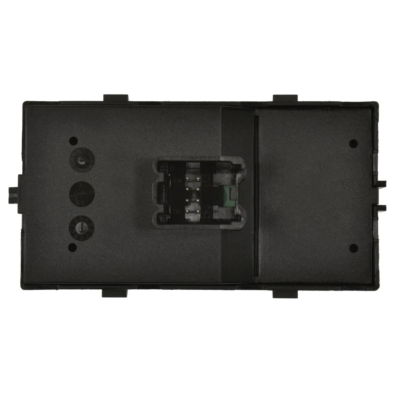 Standard Motor Products DWS1569 - Door Window Switch Standard Motor Products DWS1569 Door Window Switch product image 1 of 3