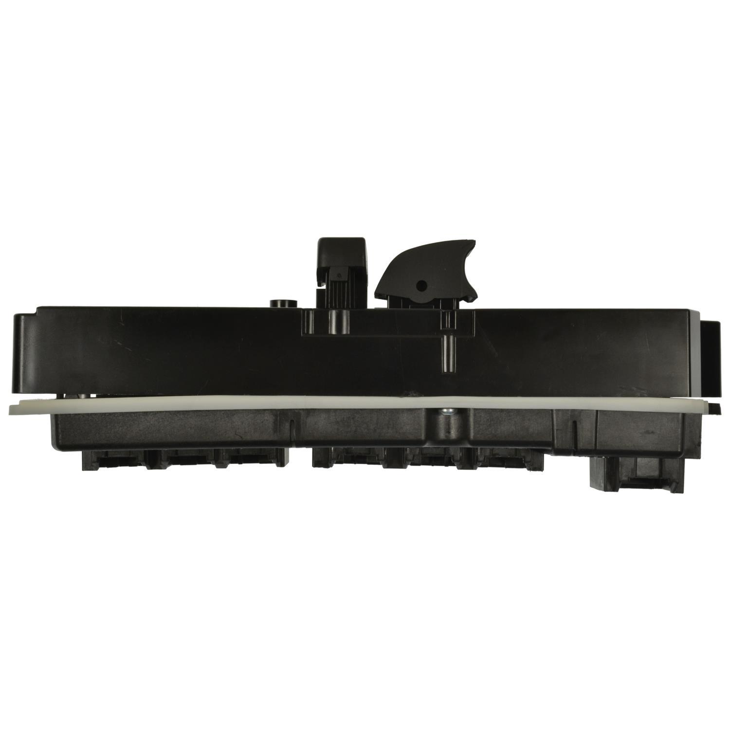 Standard Motor Products DWS1815 - Door Window Switch Standard Motor Products DWS1815 Door Lock Switch product image 3 of 3