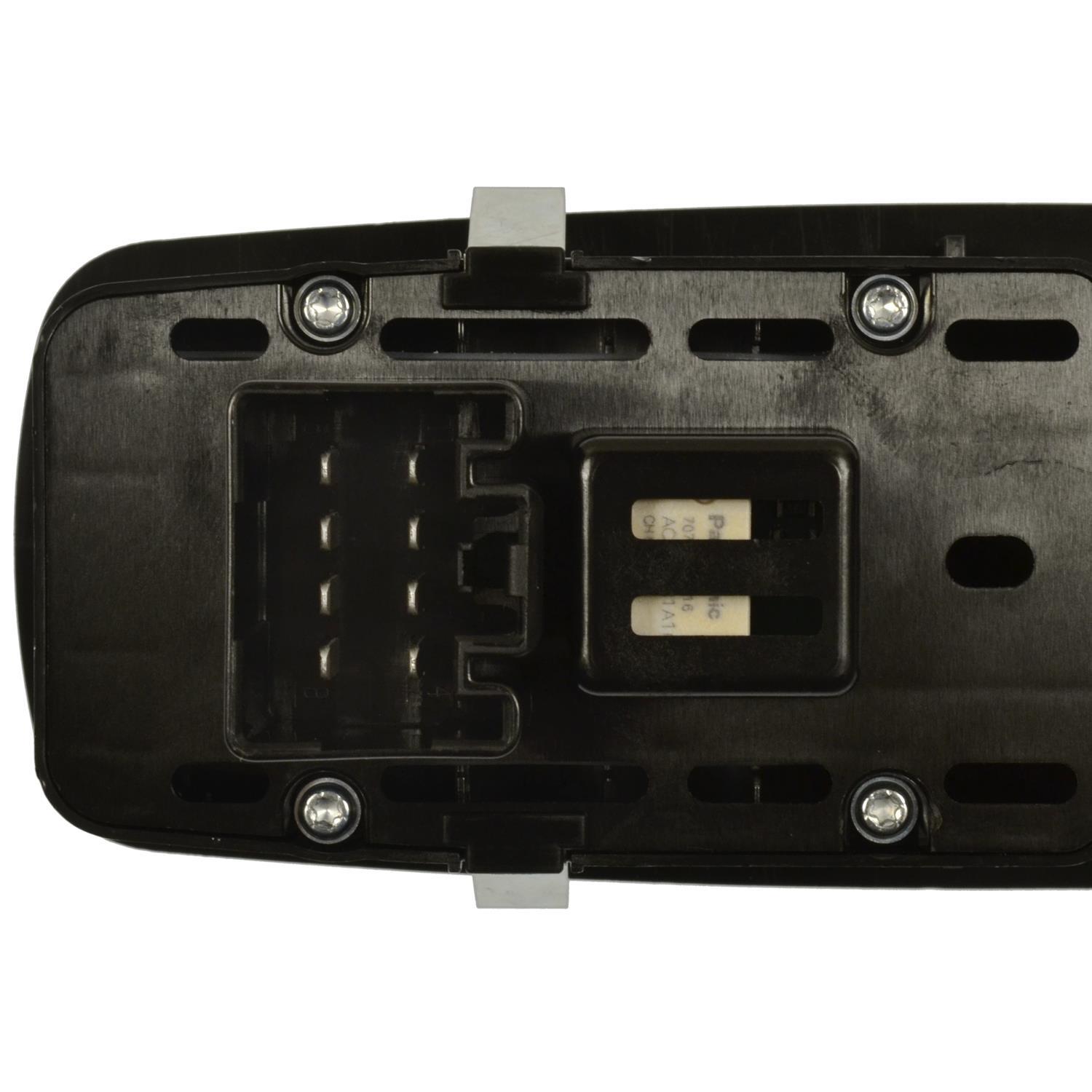 Standard Motor Products DWS1991 - Door Window Switch Standard Motor Products DWS1991 Door Lock Switch product image 1 of 3
