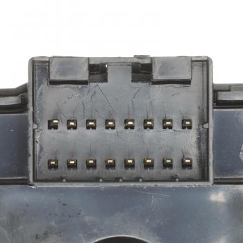 2009 Pontiac G8 Door Window Switch Front Left Standard Motor Products DWS2181 image 3 of 4