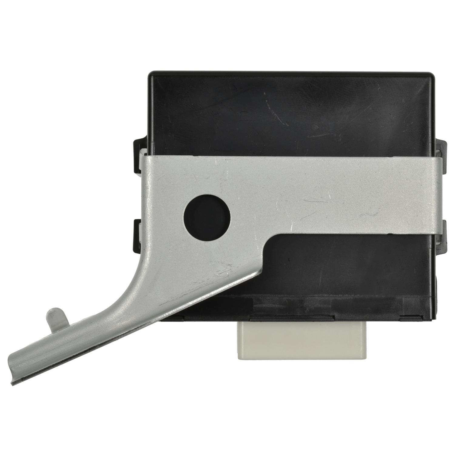 Standard Motor Products EFL126 - Hazard Warning and Turn Signal Flasher Standard Motor Products EFL126 Hazard Warning and Turn Signal Flasher product image 1 of 3