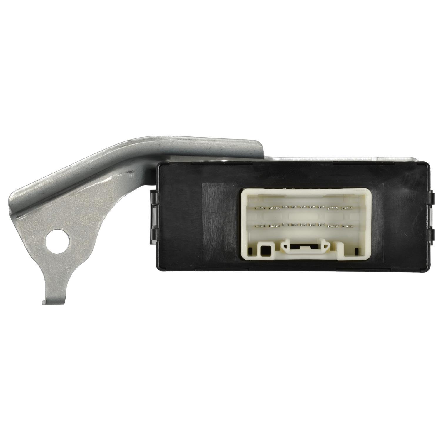 Standard Motor Products EFL126 - Hazard Warning and Turn Signal Flasher Standard Motor Products EFL126 Hazard Warning and Turn Signal Flasher product image 3 of 3