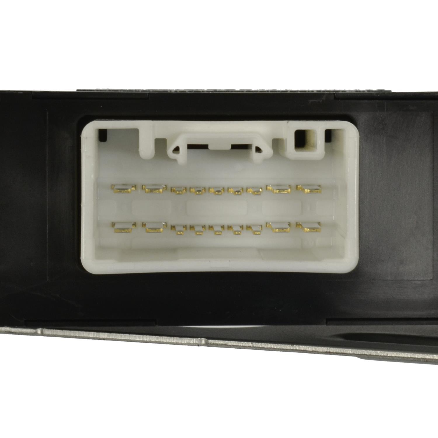 Standard Motor Products EFL157 - Hazard Warning and Turn Signal Flasher Standard Motor Products EFL157 Hazard Warning and Turn Signal Flasher product image 3 of 3