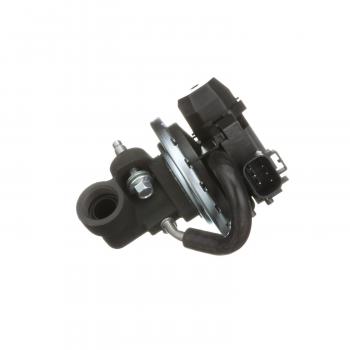 2005 Lincoln LS EGR Valve Standard Motor Products EGV1046 image 3 of 4
