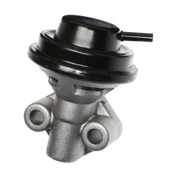 1996 Kia Sportage EGR Valve Standard Motor Products EGV1131 image 2 of 3