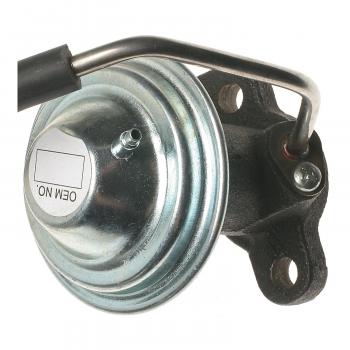 1986 Chrysler Laser EGR Valve Standard Motor Products EGV141 image 3 of 3