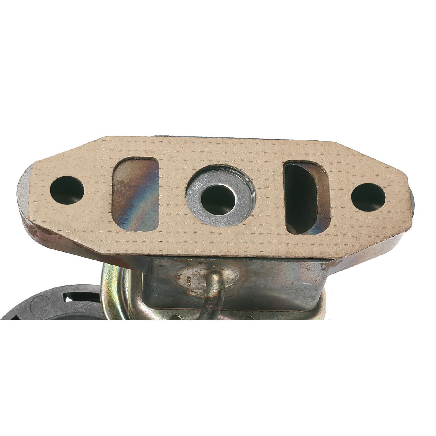 Standard Motor Products EGV495 - EGR Valve Standard Motor Products EGV495 EGR Valve product image 1 of 3