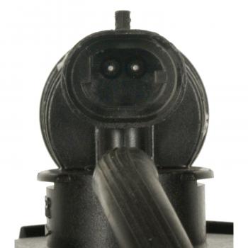 1997 Eagle Vision EGR Valve Standard Motor Products EGV505 image 3 of 3