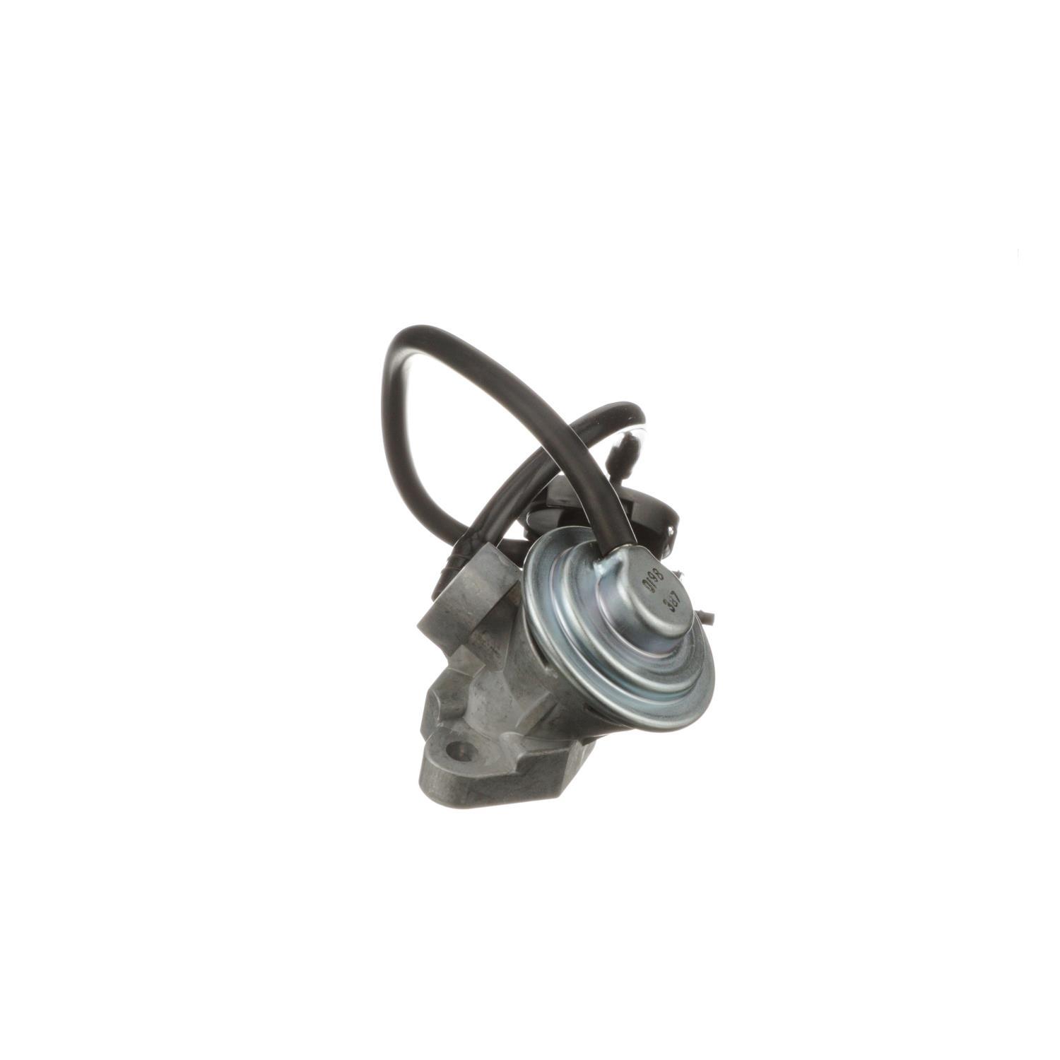 Standard Motor Products EGV586 - EGR Valve Standard Motor Products EGV586 EGR Valve product image 1 of 4