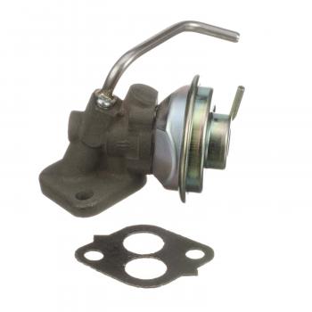 1997 Toyota Corolla EGR Valve Standard Motor Products EGV696 image 3 of 4