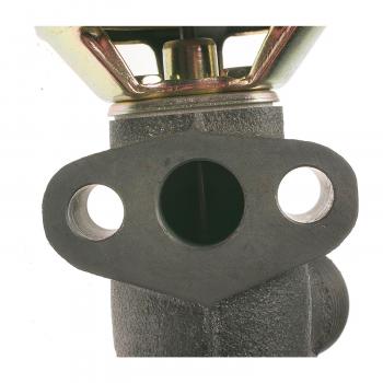 1981 Nissan 200SX EGR Valve Standard Motor Products EGV717 image 2 of 3