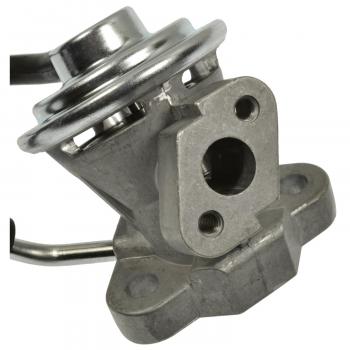 2002 Dodge Caravan EGR Valve Standard Motor Products EGV817 image 1 of 3