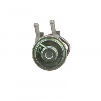2000 Toyota Tacoma EGR Valve Standard Motor Products EGV934 image 4 of 4