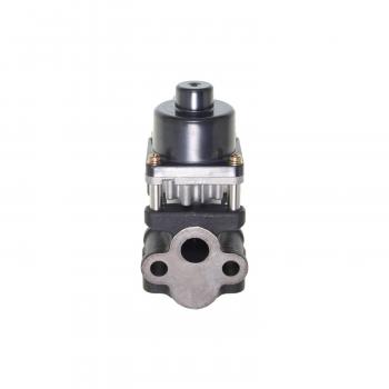2004 Subaru Outback EGR Valve Standard Motor Products EGV992 image 1 of 3